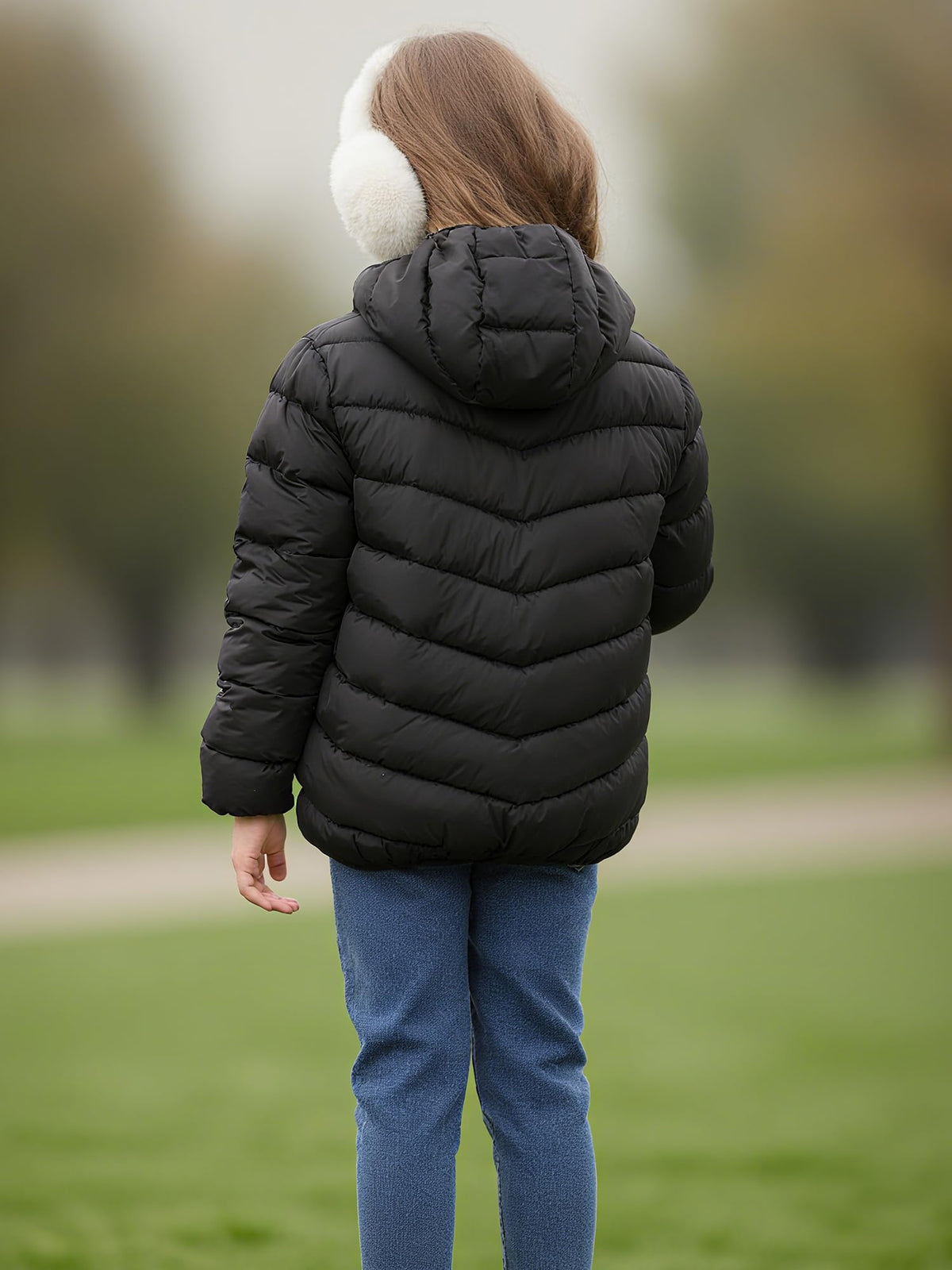 Lanbubble Girls Puffer Jacket Hooded Packable Winter Coat with Pockets Lightweight Warm Outerwear for Kids, Sizes 4-12 Years